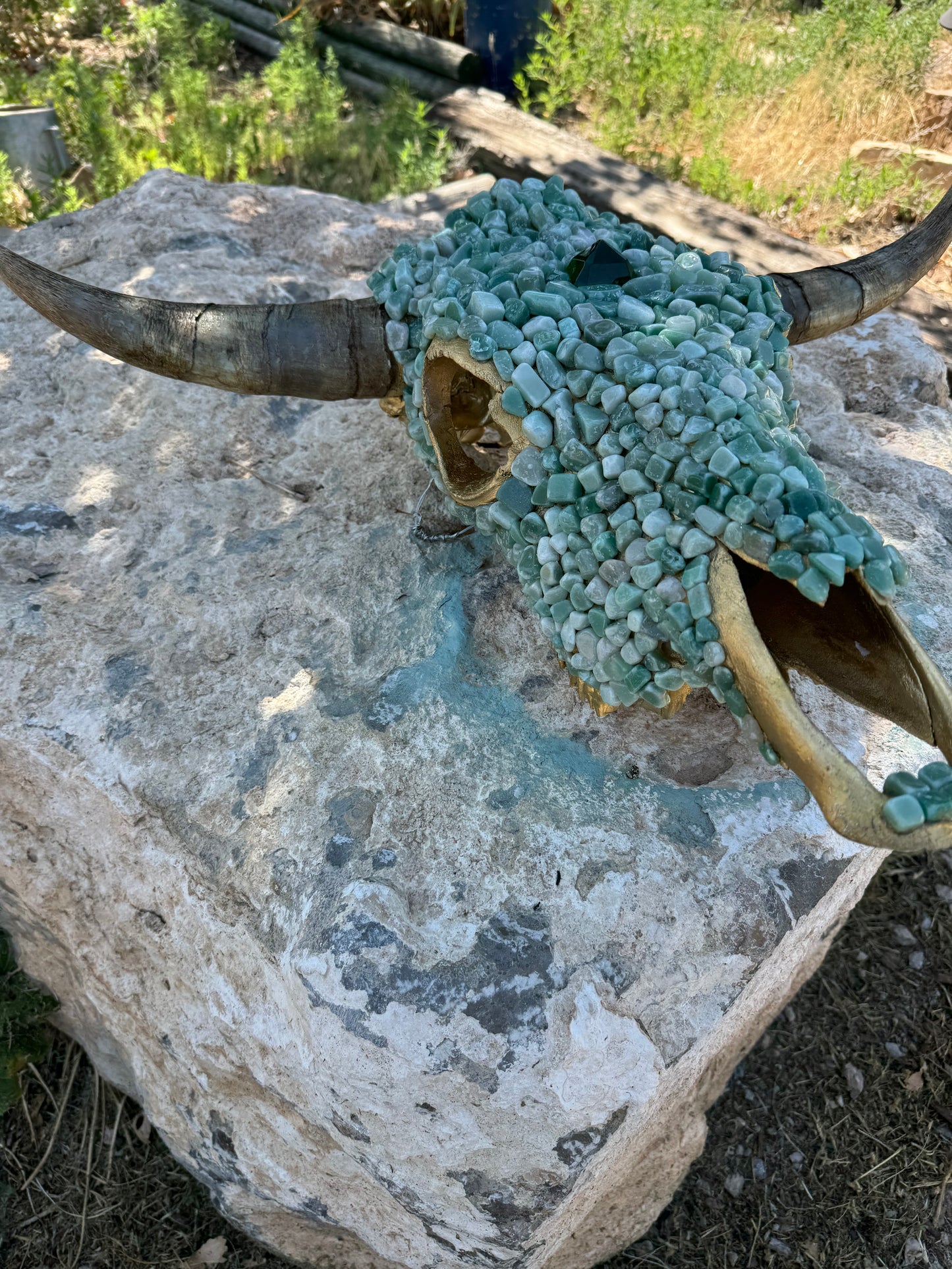 KingsTurquoise Cow Skull huge