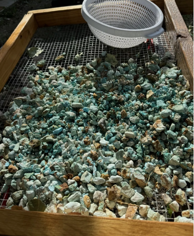 Pilot Mountain Medium Nuggets Turquoise One Pound